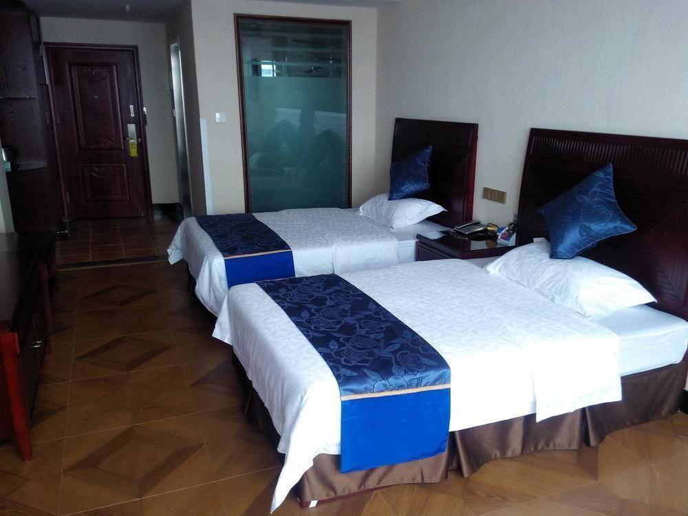 Fengyu Business Hotel Chengdu Exterior photo